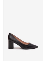 Dámske lodičky na podpätku so špicatou špičkou Ryvessa - čierne Dámske lodičky na podpätku so špicatou špičkou Ryvessa - čierne
