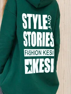 Zateplená mikina s dlhým chrbtom a kapucňou tmavo zelená