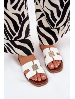 Płaskie Klapki Z Wycięciami I Ozdobą Białe Bohalis