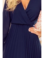 ISABELLE - Tmavomodré dámske plisované šaty s dekoltom a dlhými rukávmi 313-6