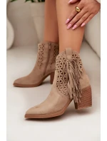 Dámské perforované kožené boty s kovbojským vzhledem na podpätku s třásněmi Béžové Calissey