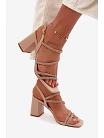 Dámske sandále na podpätku s remienkami a kamienkami Beige Brelia Dámske sandále na podpätku s remienkami a kamienkami Beige Brelia