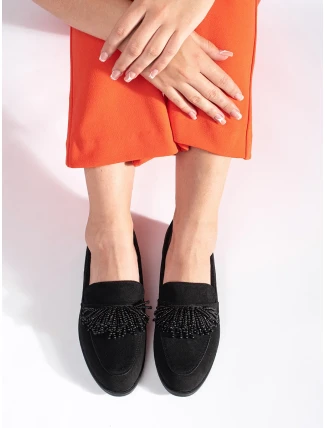 Dámske klasické čierne mokasíny na širokom podpätku Dámske klasické čierne mokasíny na širokom podpätku