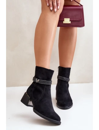 Ocieplane Botki Damskie Na Niskim Obcasie Z Ozdobnymi Paskami D&A MR880-027 Czarne