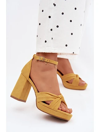 Dámské sandály na podpatku z imitace semiše Žluté Rosetta
