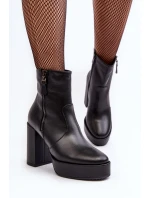 Botki Damskie Skórzane Na Słupku I Platformiei Laura Messi 2690 Czarne