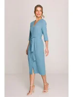 S396 Šaty so zavinovacími detailmi v strednej dĺžke - nebesky modré S396 Šaty so zavinovacími detailmi v strednej dĺžke - nebesky modré