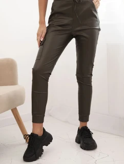 Dámske nohavice z ekokože s vreckami a šnurovaním v páse khaki