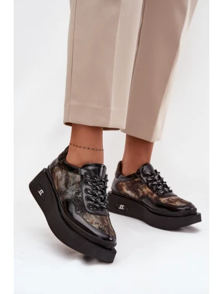 Poltopánky model 219106 Krok vo veľkom štýle