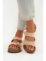 Dámské pantofle se zlatými sponkami a knoflíky Jasnobeżowe Tervina