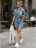 Dámsky krátky džínsový overal so šnúrkou v páse FashionStreet EY2639 Dámsky krátky džínsový overal so šnúrkou v páse FashionStreet EY2639