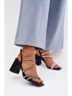 Černé dámské sandály na podpatku s pásky a cyrkony Brelia