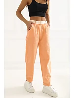 Šnúrové nohavice model 226458 Taliansko Moda Šnúrové nohavice model 226458 Taliansko Moda