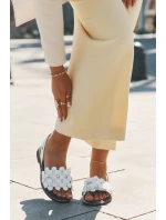 Biele kožené sandále na podpätku Zazoo 40425