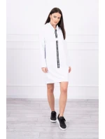 Šaty s kravatou bielej