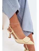 Dámské sandály na podpatku s ozdobným prvkem Žluté Eslina