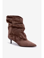 Členkové topánky typu Slouchy na podpätku, farba khaki, značka Farren Členkové topánky typu Slouchy na podpätku, farba khaki, značka Farren