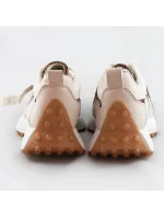 Béžové športové topánky s retiazkou (N-205)