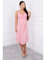 Šaty so širokými ramienkami púdrovo ružové Šaty so širokými ramienkami púdrovo ružové