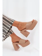 Damskie Klapki Z Eko Skóry Na Słupku I Platformie Khaki Tamirella