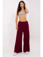 Tepláky model 218434 Taliansko Moda