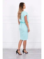 Šaty s obálkovým spodným dielom v mätovej farbe