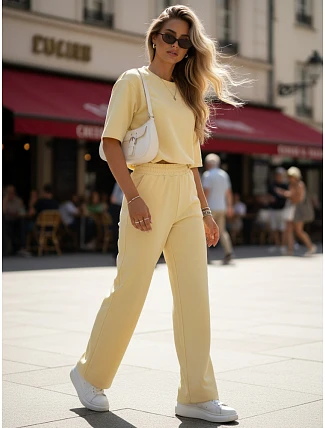 Dámske tepláky s krátkym rukávom žlté FashionStreet AY1167 Dámske tepláky s krátkym rukávom žlté FashionStreet AY1167