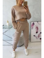 Zateplená súprava s krátkou mikinou tmavo béžová Zateplená súprava s krátkou mikinou tmavo béžová