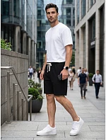 Pánske čierne teplákové šortky FashionStreet SX2632 Pánske čierne teplákové šortky FashionStreet SX2632