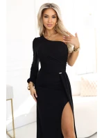 658-1 Trblietavé maxi šaty na jedno rameno s asymetrickými rukávmi a rozparkom - čierne