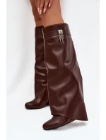 Dámske čižmy na platforme s opaskom a striebornými detailmi 033 Brown - Korivelle Dámske čižmy na platforme s opaskom a striebornými detailmi 033 Brown - Korivelle