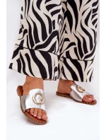 Eko Skórzane Płaskie Klapki Damskie Z Ozdobnym Detalem Srebrne Frelie