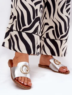 Eko Skórzane Płaskie Klapki Damskie Z Ozdobnym Detalem Srebrne Frelie