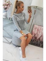 Šaty s kapucňou a vreckami šedej