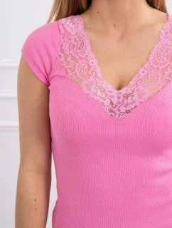 Blúzka s čipkovým výstrihom svetlo ružová