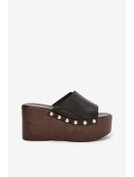 Dámské pantofle na platformě s cvočky černé Mareline