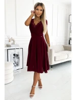 381-5 LINDA - Šifónové šaty s čipkovým výstrihom - Bordeaux