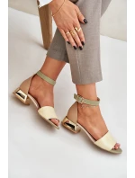 Skórzane Sandały Na Złotym Obcasie Laura Messi 2143 Beżowe