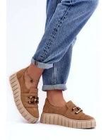 Zamszowe Półbuty Damskie Na Platformie Z Ozdobą Ciemnobeżowe Lewski 3398