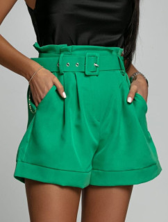 Dámske šortky s vysokým pásom a zeleným opaskom
