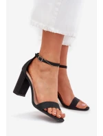 Dámske lesklé sandále na podpätku 1-215 Black - Queen VIVI