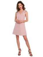 K128 Jednofarebné šaty áčkového strihu s mašľou - krepová ružová K128 Jednofarebné šaty áčkového strihu s mašľou - krepová ružová