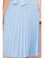 LILA - Svetlo modré dámske plisované šaty s krátkymi rukávmi 311-8