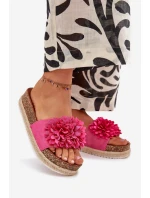 Klapki Damskie Na Platformie Z Ozdobnymi Kwiatkami Fuksja Tessara