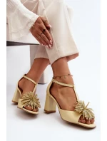 Sandały Skórzane Na Słupku Z Ozdobą Laura Messi 2758 Beżowe