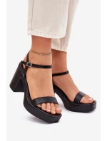 Eko Skórzane Sandały Na Słupku Czarne Lillita