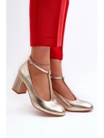 Czółenka Z Eko Skóry Na Słupku Złote Raniyah