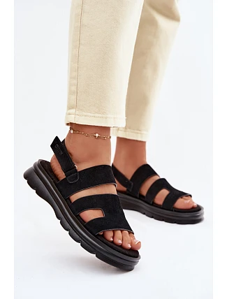 Sandále model 225947 Krok vo veľkom štýle Sandále model 225947 Krok vo veľkom štýle