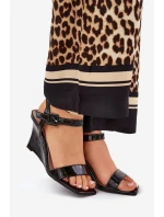 Lakierowane Sandały Damskie Na Koturnie Czarne Vliraya