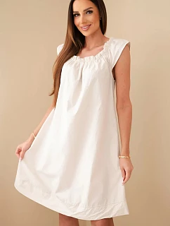 Dámske bavlnené šaty s volánovým výstrihom a volánom béžovej farby